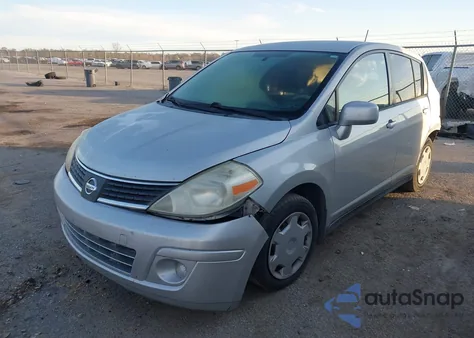 2008 Nissan Versa 1.8S z USA, uszkodzony, nr VIN 3N1BC13E68L378192